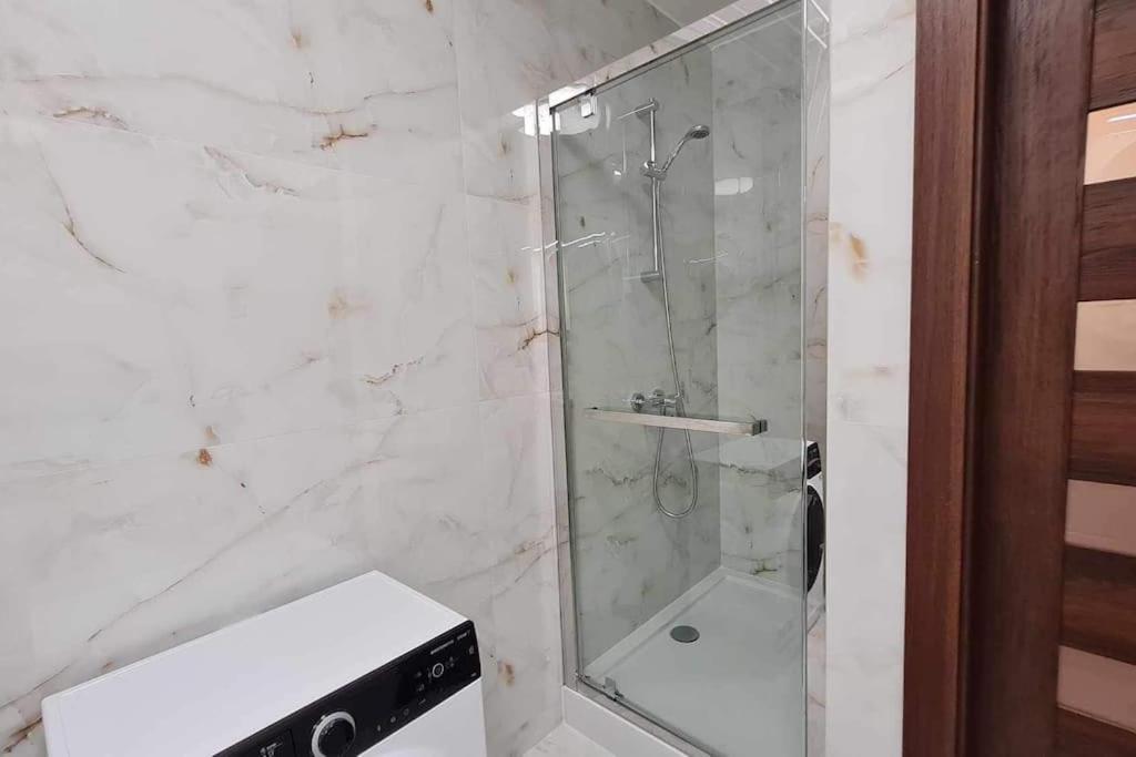 Ferienwohnung Mily, Nowy, Luksusowy Apartament Przemyśl Exterior foto
